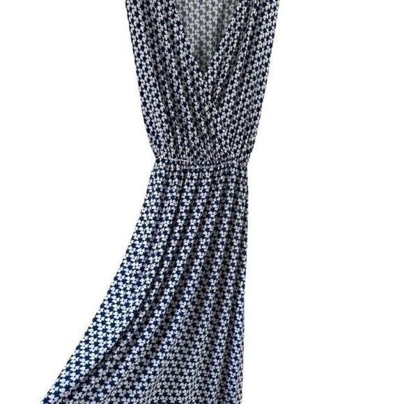 Tua Boutique Blue Floral Vneck Maxi Dress Size Small - Picture 4 of 8